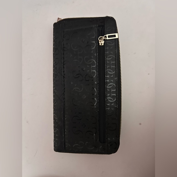 Black Guess Wallet - Picture 2 of 3